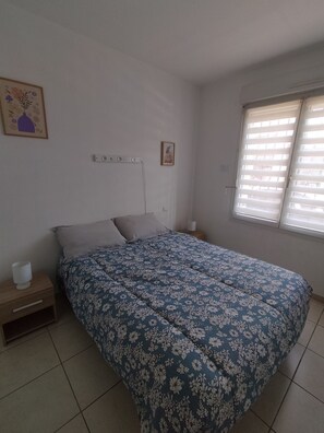 2 habitaciones, tabla de planchar con plancha y wifi 