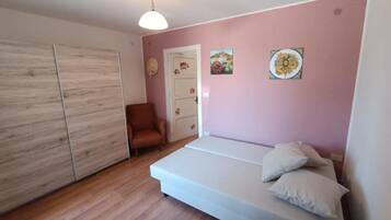 2 Schlafzimmer, kostenloses WLAN, Bettwäsche, Rollstuhlgeeignet