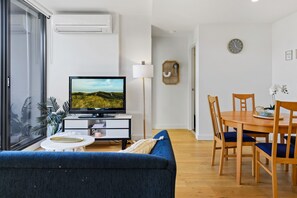 TV, offices