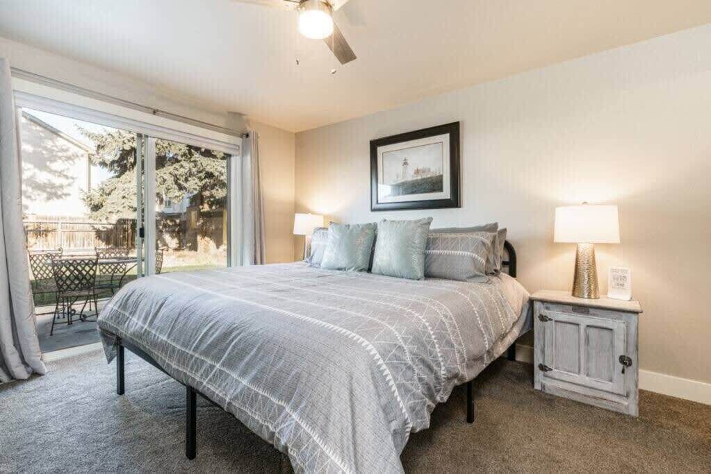 #StayInMyDistrict Guest Suite Downtown Meridian