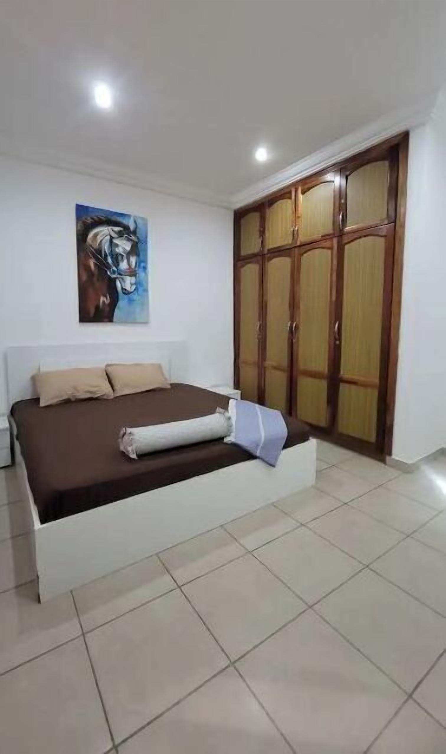 2 bedrooms