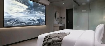 Yuedu Yizhan Fashion Hotel