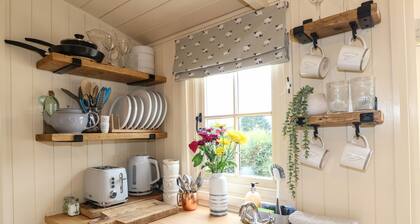 High Grounds Shepherd's Hut
