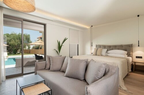 Casa Nostos deluxe room/up to 3 people