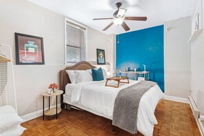 1 chambre, bureau, fer et planche à repasser, Wi-Fi gratuit