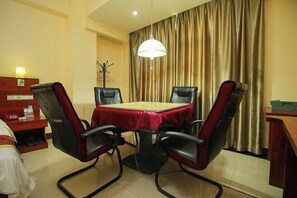 Dining - Tianyue Business Hotel (Haikou)