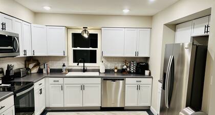 Completely Renovated 3 Bedroom 2.5 Bath House Centrally Located