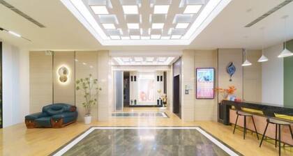 Pujiang Qianbaidu Hotel