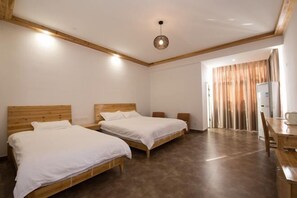 Room - Huishu Renjia Chinese Inn (Wuyuan County Cultural Square Landscape Bridge) (Wuyuan)