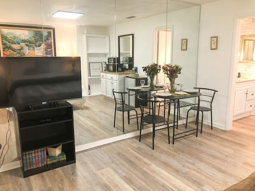 Charming Suite In The Heart Of Lakeland