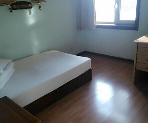 Room - Daguang Hotel (Turpan)