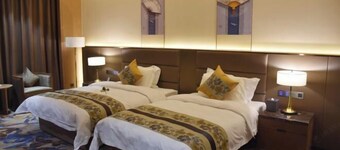 Luxinan Hot Spring Hotel