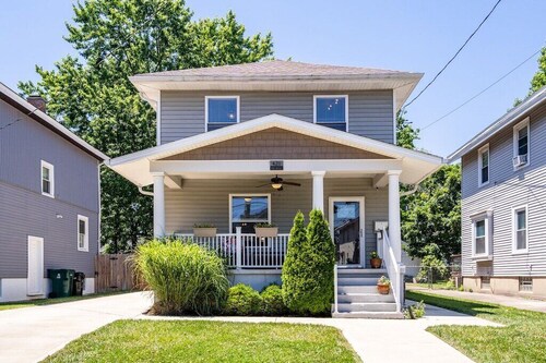 Incredible 3 bed Oakley Square Charmer!  Enjoy everything Oakley! Best location!