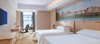 Vienna Hotel (Yixing High-speed Railway Station)