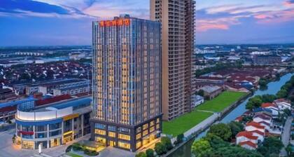 Vienna Hotel (Yixing High-speed Railway Station)
