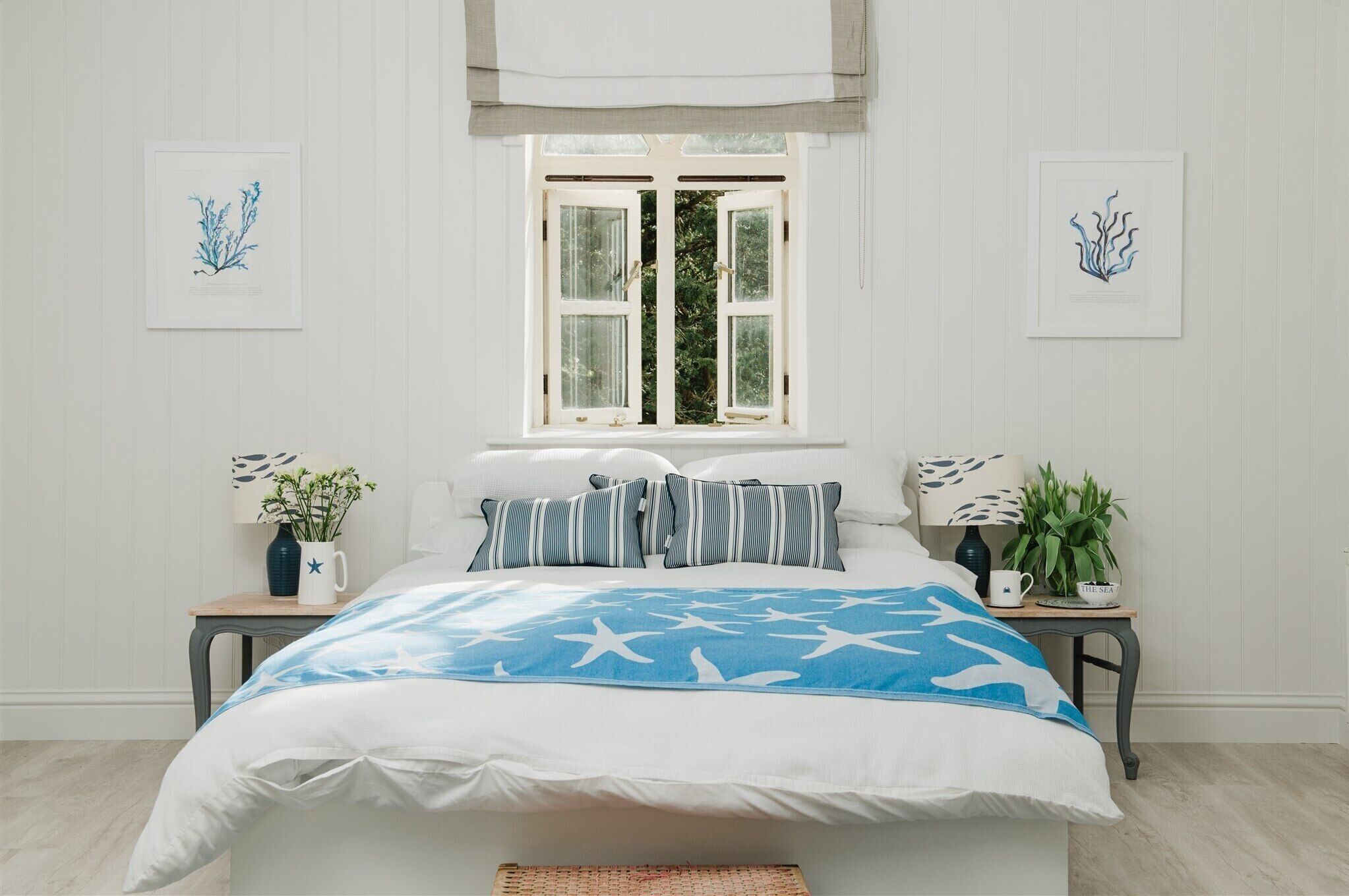 3 عدّة غرف نوم ومكواة/لوح كي وسرير سفر وواي فاي