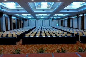 Ảnh chưa phân loại, 5 trong số 37 ảnh, nút