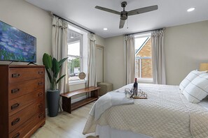 3 slaapkamers, een bureau, een strijkplank/strijkijzer, gratis wifi