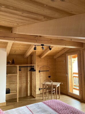 3 Schlafzimmer, Bügeleisen/Bügelbrett, Reisekinderbett, kostenloses WLAN