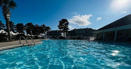 1st Floor Condo Minutes to Sunset Beach - Beach and Golf Villa - Sleeps up to 6!