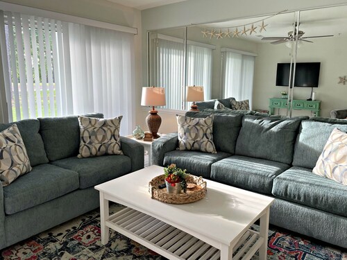1st Floor Condo Minutes to Sunset Beach - Beach and Golf Villa - Sleeps up to 6!