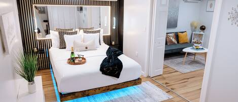 1 habitación, escritorio, tabla de planchar con plancha y wifi gratis