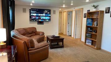 Smart TV, videogiochi, libri