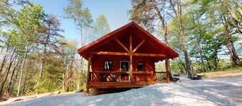 Secluded cabin for 2 in the Hocking Hills