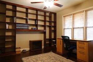Interior - Riverview home at Mt. Ida with spectacular views (Pencil Bluff)