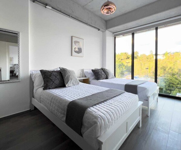 2 Schlafzimmer, Bügeleisen/Bügelbrett, WLAN, Bettwäsche