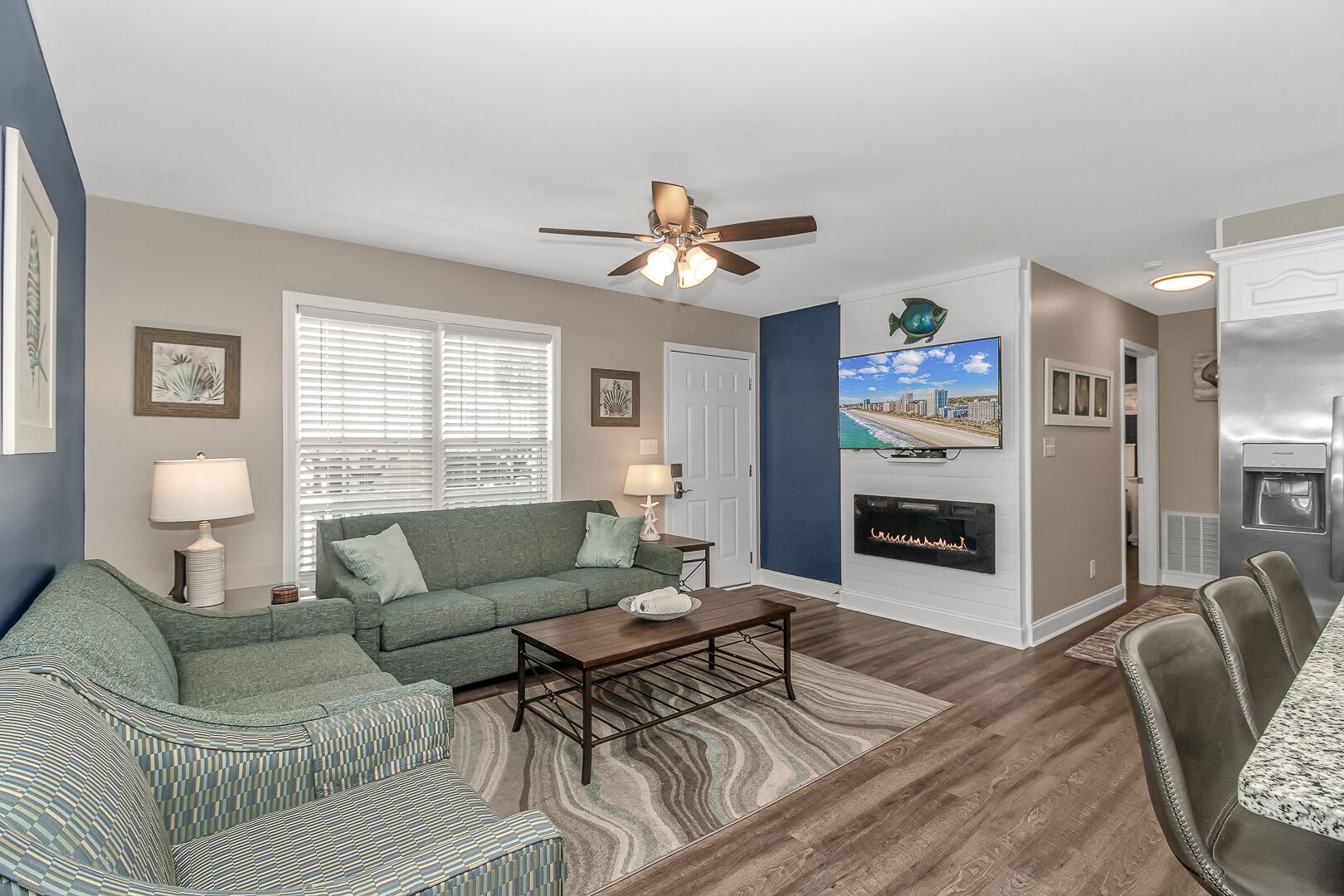 Renovated Ocean Lakes "Coastal Cottage" Pet Friendly- Beach House LED Fireplace! Walk to The Beach!