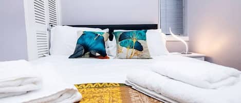 1 bedroom, iron/ironing board, WiFi, bed sheets