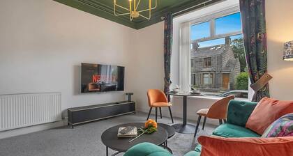 The Summit Holburn - Central Aberdeen | Ultra fast wifi