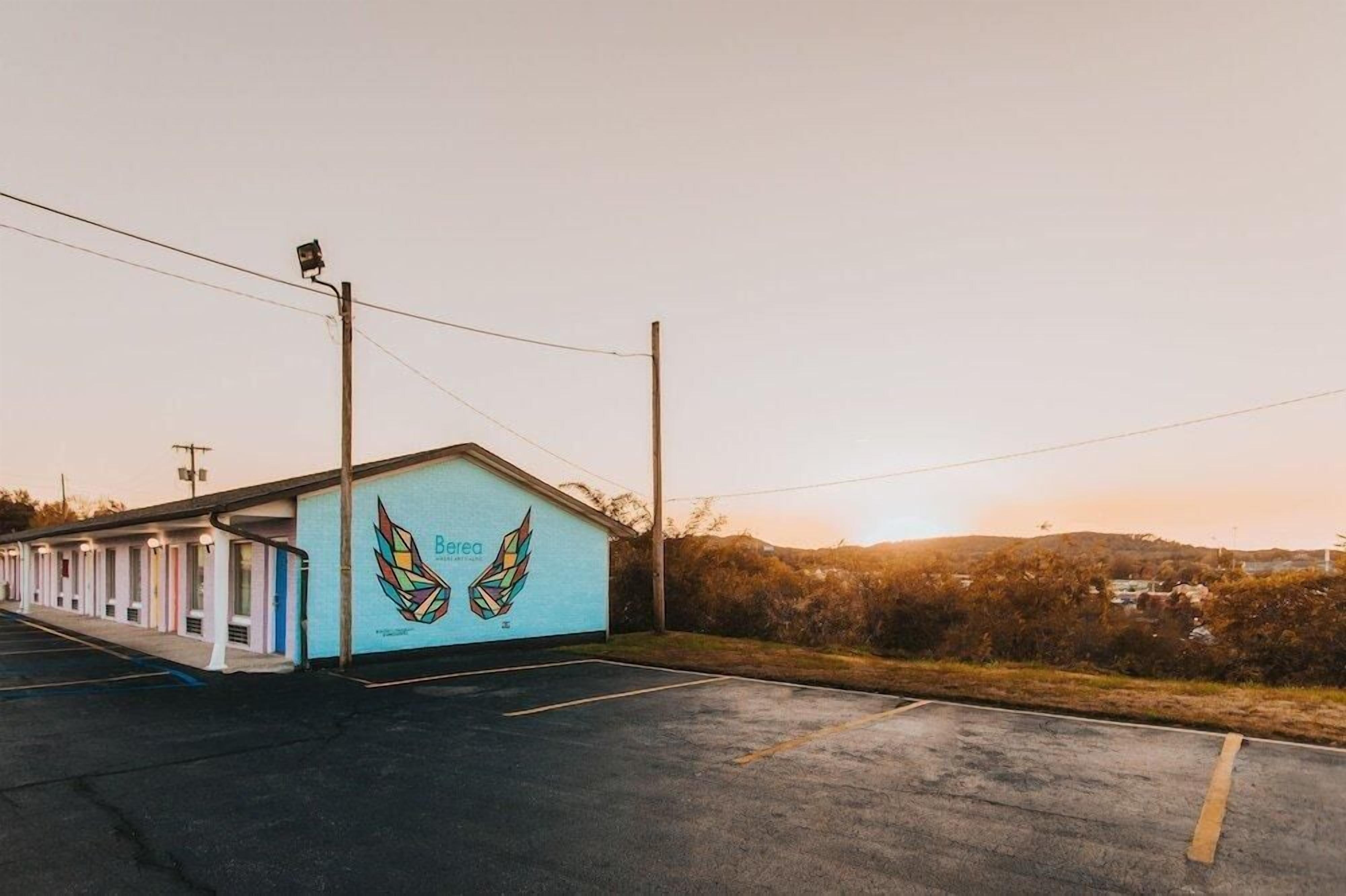 Relax in Berea, United States