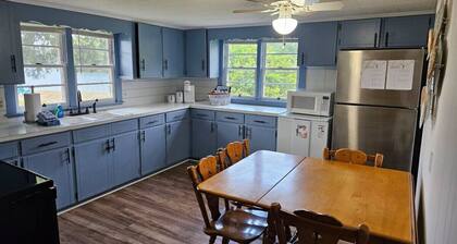 Private cottage w/a view, Dock, SUPs & Kayaks