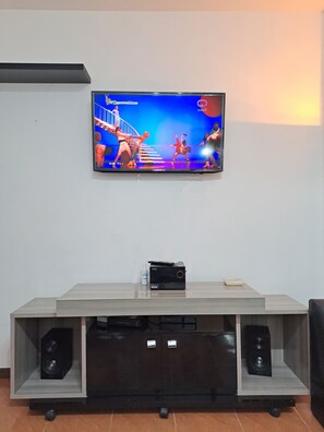 Imagen sin descripción, 4 de 13, botón