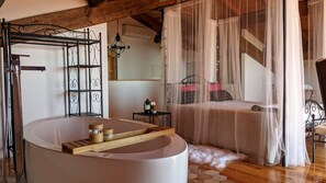 4 habitaciones, wifi gratis y ropa de cama 