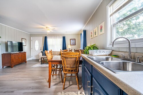 Charming Cottage with Trees Galore