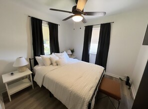 3 bedrooms, iron/ironing board, free WiFi, bed sheets