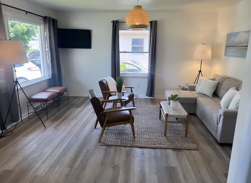 Newly renovated home by Cedar Point