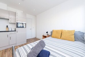 1 Schlafzimmer, WLAN, Bettwäsche