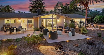 Mid-Century Swag, Private Yard and Orchard