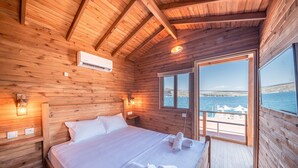 Room, Beachside | Soundproofing, bed sheets - Akyalı Butik Otel (Bodrum)