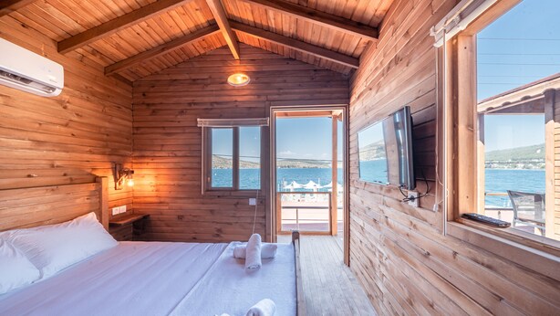 Room, Beachside | Soundproofing, bed sheets - Akyalı Butik Otel (Bodrum)