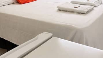 Standard Twin Room | Free WiFi