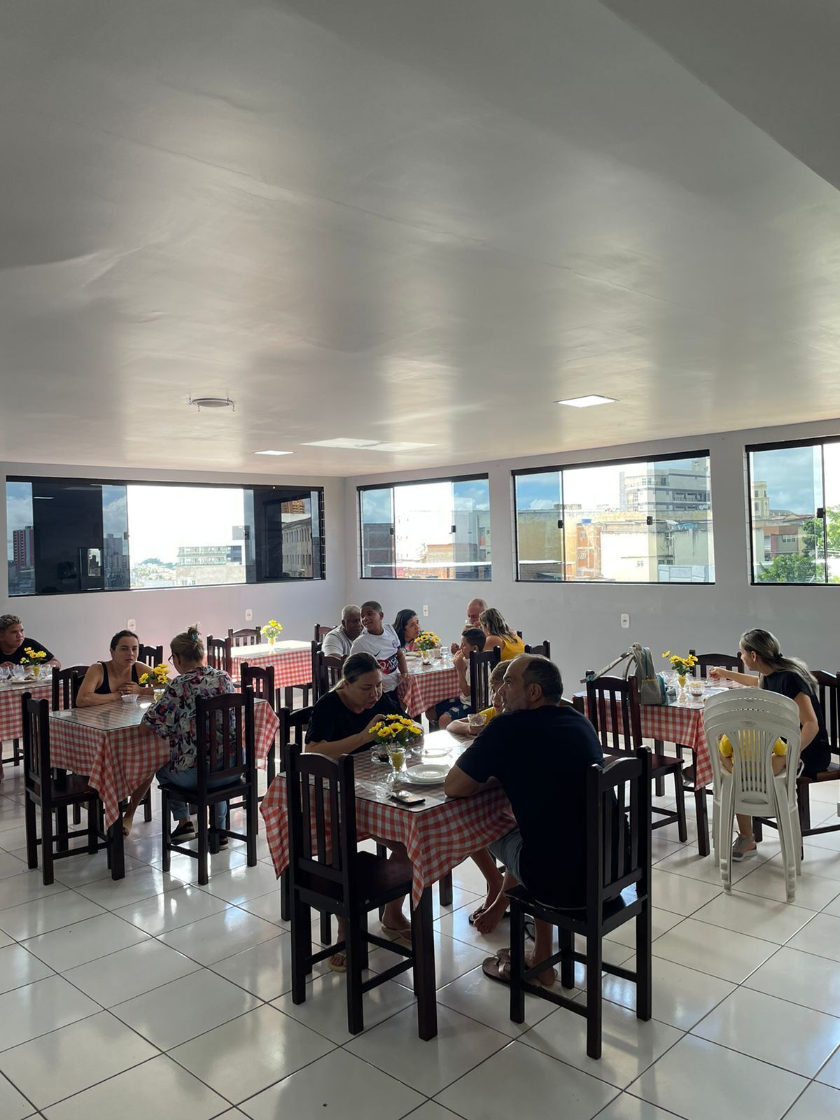 Petit déjeuner buffet compris tous les jours