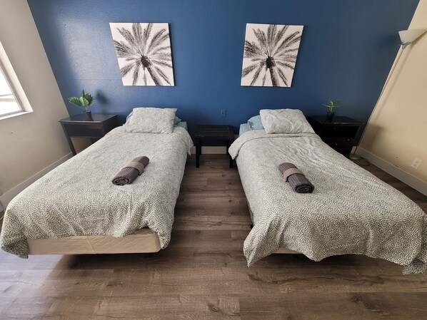 1 室のベッドルーム、WiFi