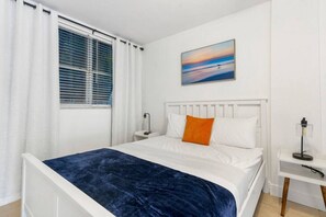 2 chambres, fer et planche à repasser, Wi-Fi gratuit, draps fournis