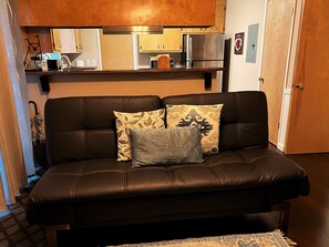 Smart TV, videojuegos, tenis de mesa y videoteca