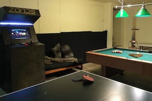 Spielezimmer